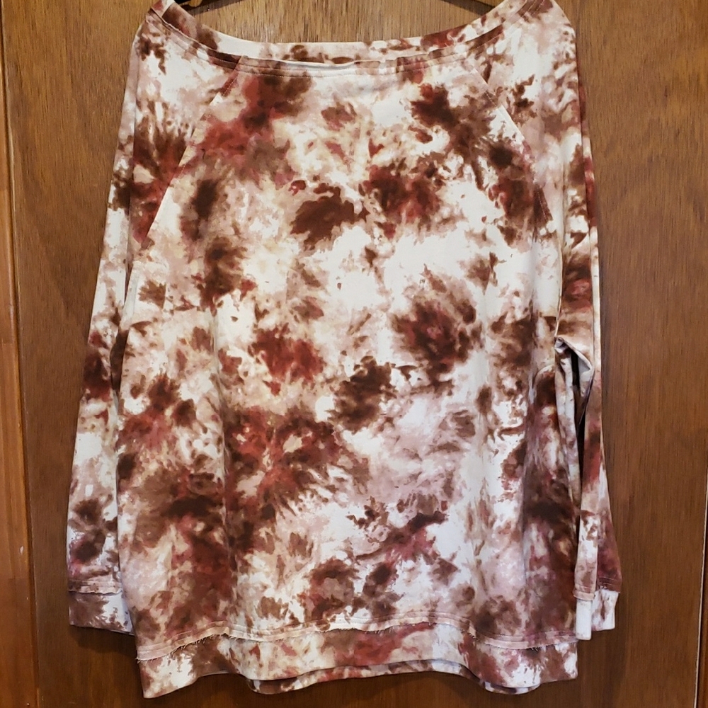 Cato Tie-Dye Sweatshirt in Brown and Cream - Picture 7 of 8
